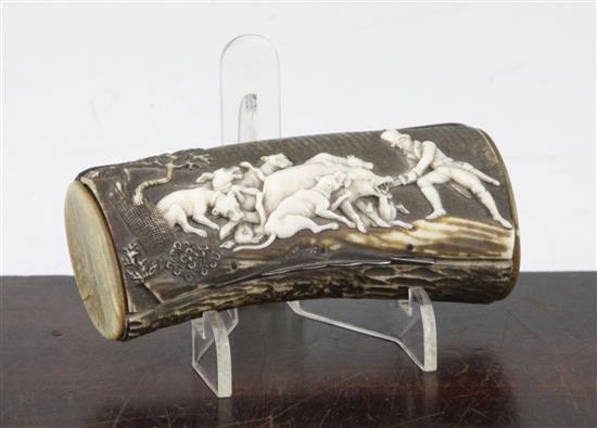 A 19th century German stag horn snuff box, 4.75in.